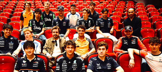 映画『F1』モナコでF1関係者向けの試写会