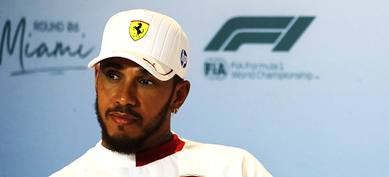 ハミルトン、フェラーリに適応するため懸命な取り組み