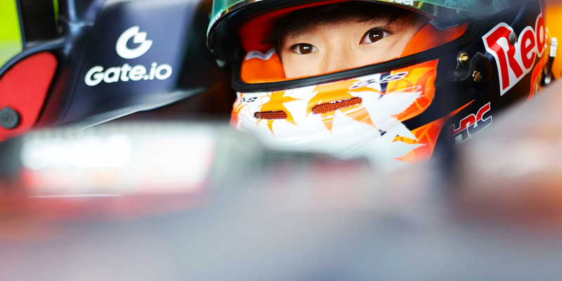 角田裕毅、「アップグレードでマックスに2歩遅れ、次のレースではその差が埋まるはず」