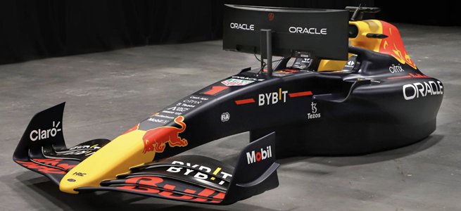 フェルスタッペン、次の自宅には巨大シミュレーターを導入