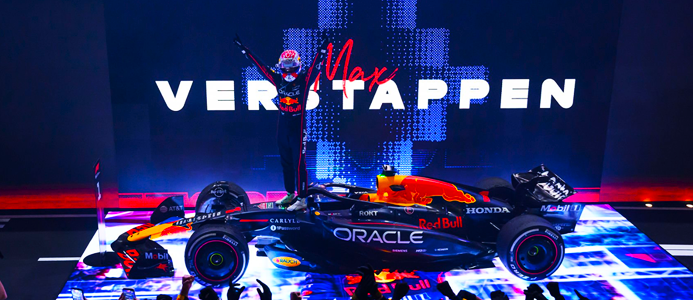 F1カタールGP決勝 フェルスタッペン今季7勝目 タイトル争いは最終戦へ